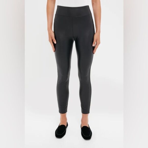 Tuckernuck Black Faux Vegan Leather Pull On Stretch Edgy Leggings Size L - Picture 6 of 14